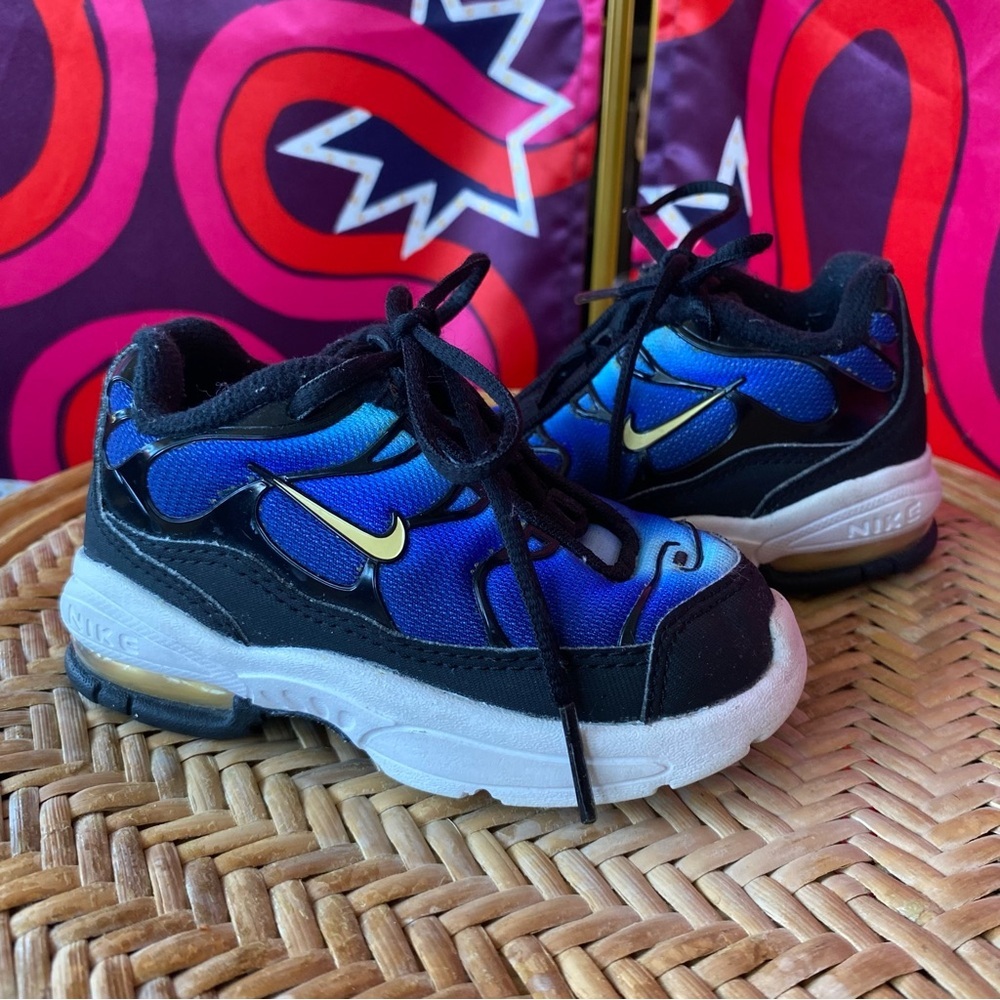 Nike Kids Blue and Black Sneakers with Yellow Swoosh